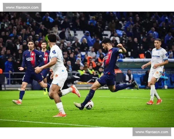 切尔西迎战巴塞尔巅峰对决 双方为争夺欧洲赛场荣耀展开激烈角逐